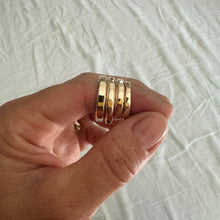 Load image into Gallery viewer, Heavy Weight Gold Band

